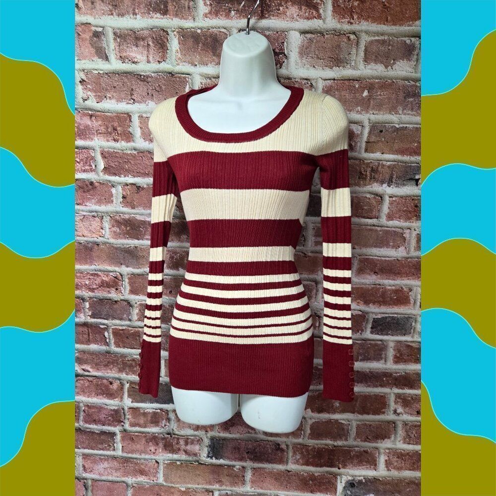 Pink Rose Red & White Striped Ribbed Sweater – Women’s Medium